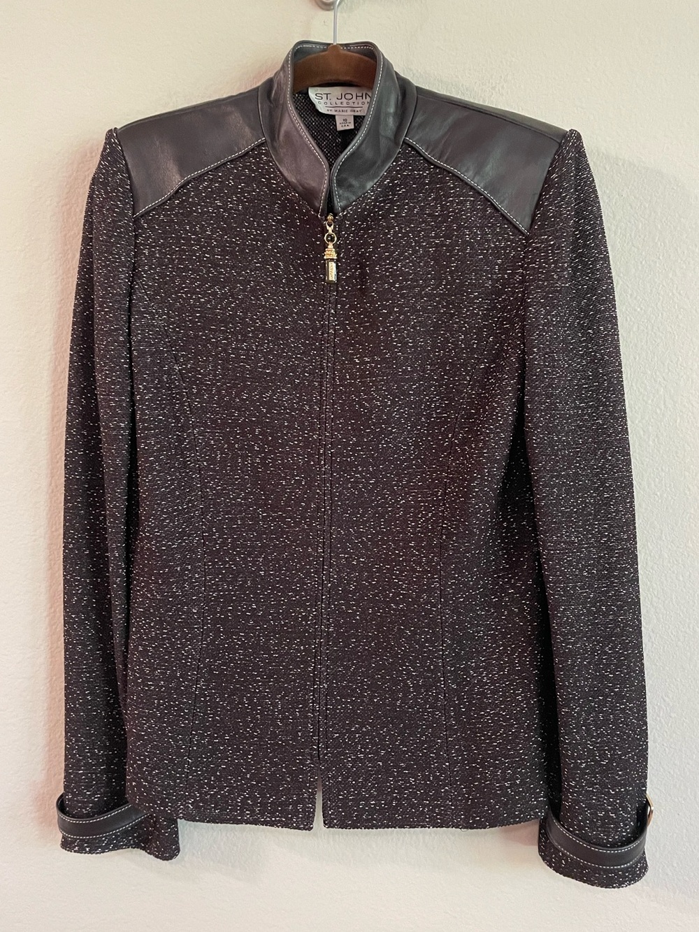 St. John Chocolate Brown Leather Shoulders Classic Full Zip Knit Jacket Size 10